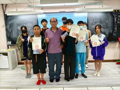 1140703暑假育樂營-遠端監控心跳血氧偵測器