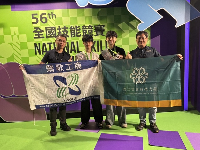 青年組-自主移動機器人-銀牌