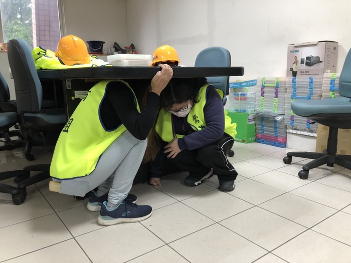 1110328防災演練預演(全校師生)圖片