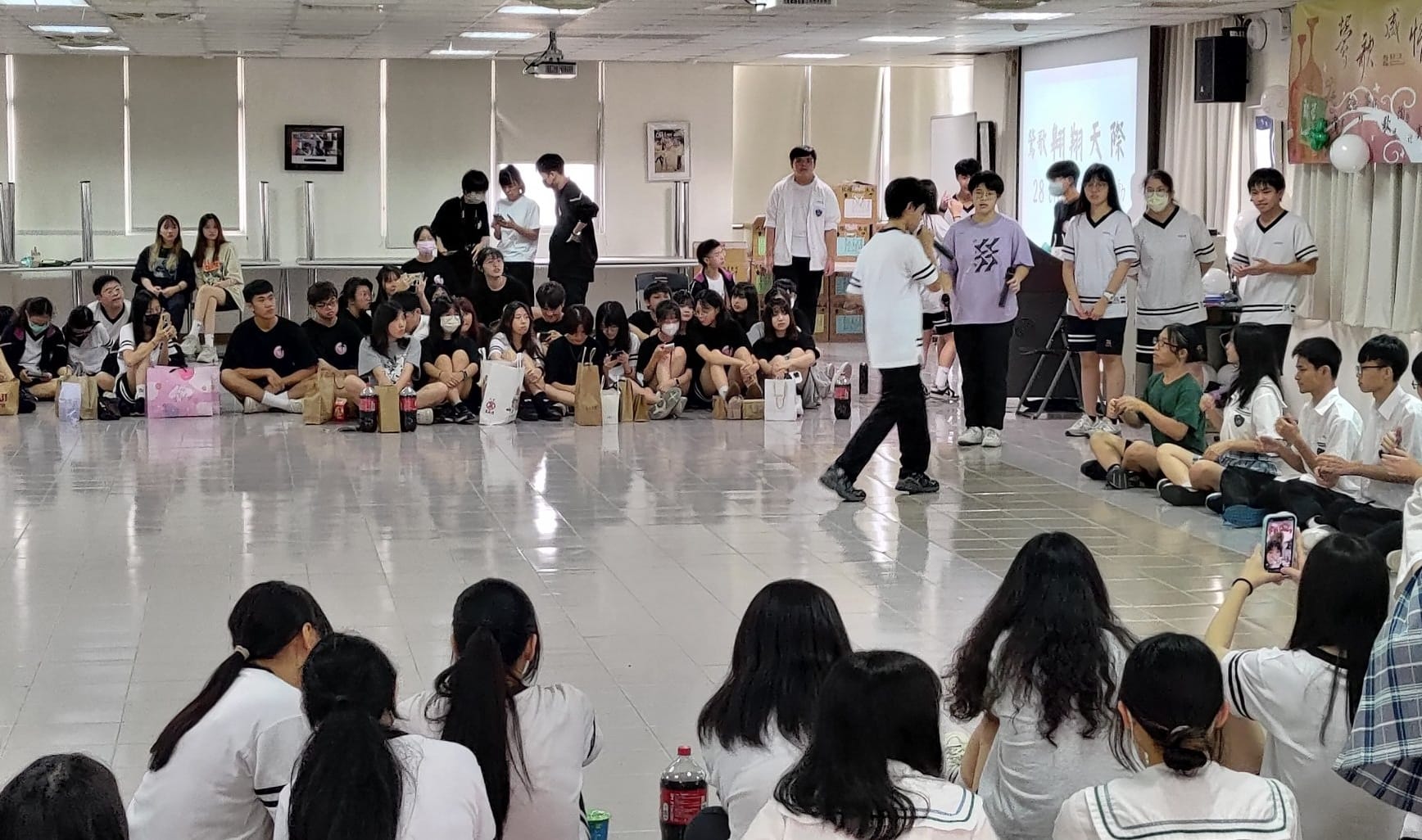 28屆迎新活動(另開新視窗)